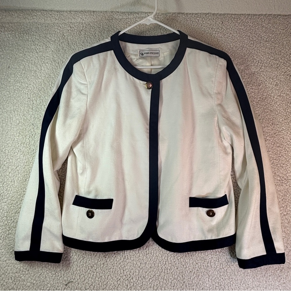 Vintage Evan Picone Ivory Navy Trim Blazer Jacket 12 Made USA Preppy Nautical